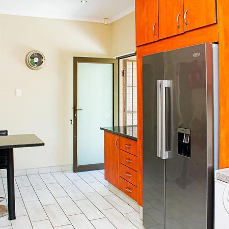 דירות דורבן Roseland House Self Catering מראה חיצוני תמונה