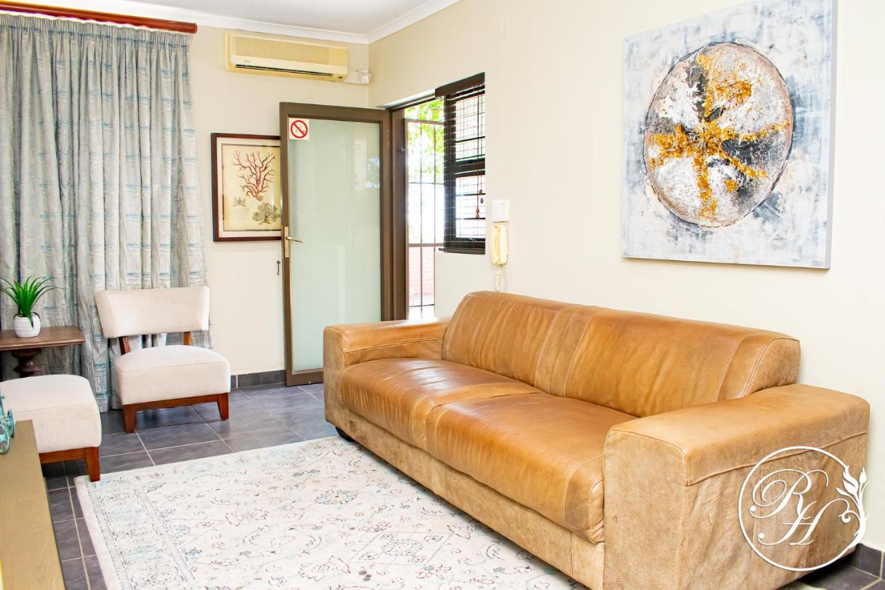 דירות דורבן Roseland House Self Catering מראה חיצוני תמונה