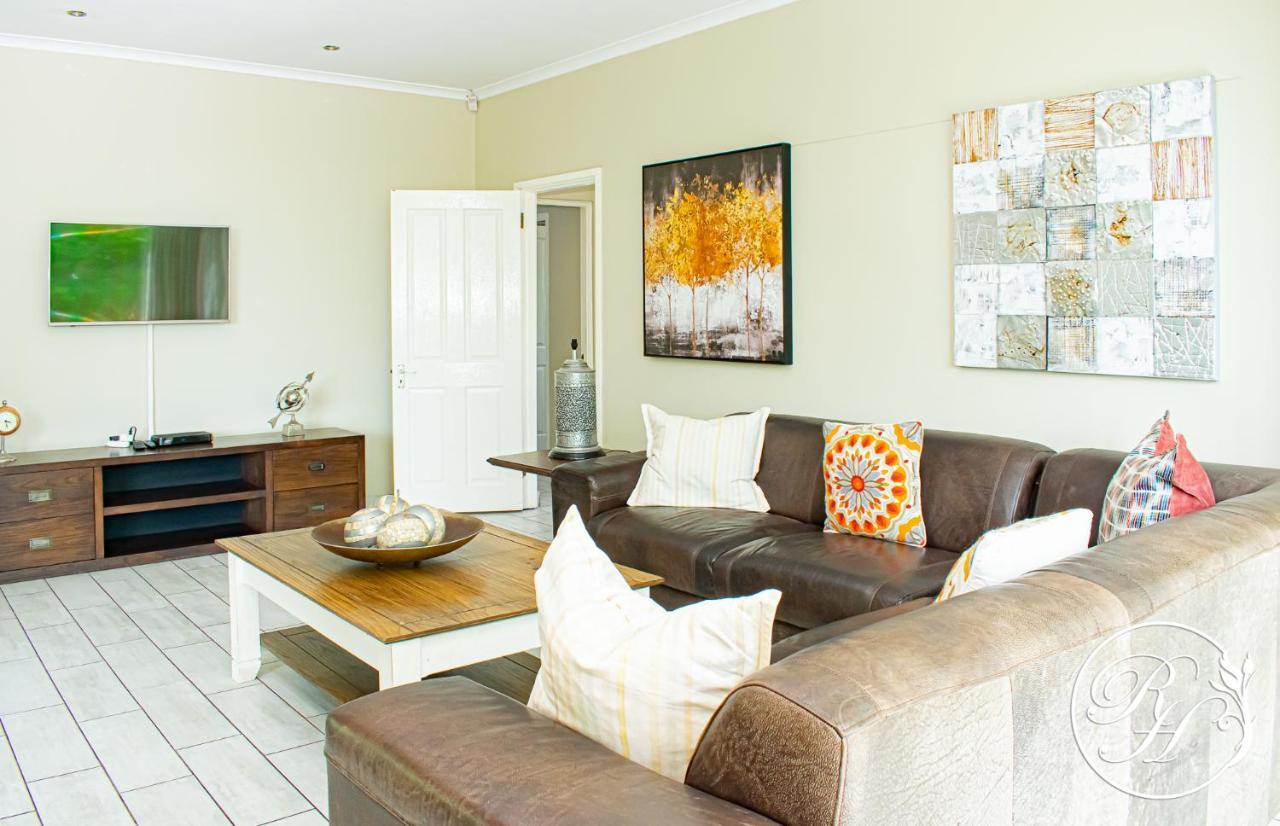 דירות דורבן Roseland House Self Catering מראה חיצוני תמונה